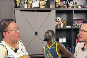 哪位球星在巅峰期能抱团，但他绝对不抱的？杨毅：瓜哥安东尼！