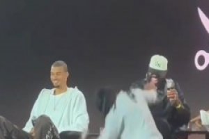 怎么跟宋小宝似的